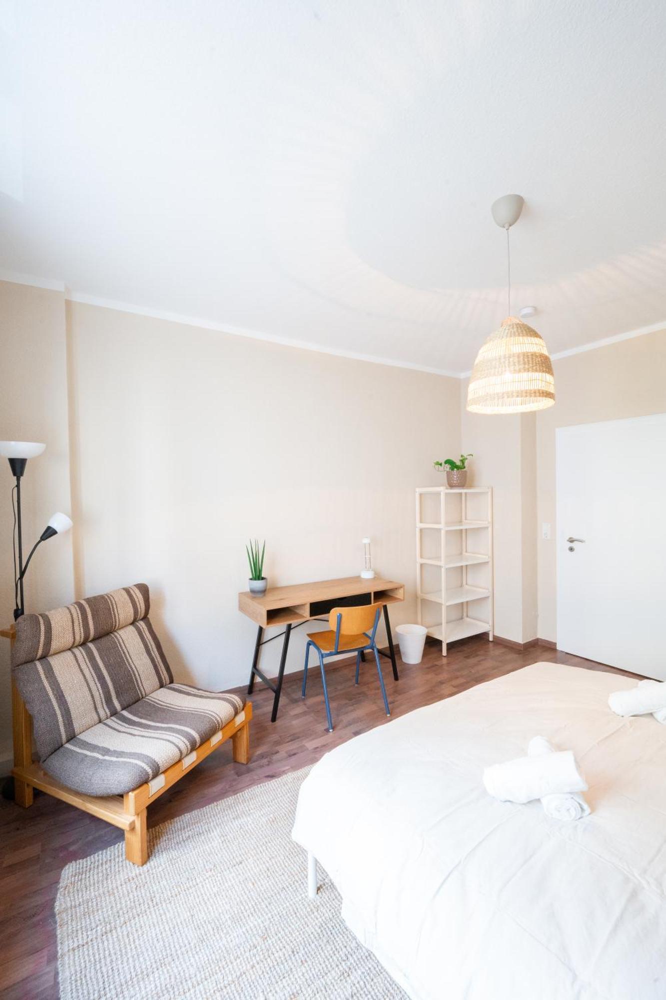-super Zentrales Zimmer- Direkt An Der Lutter! Bielefeld