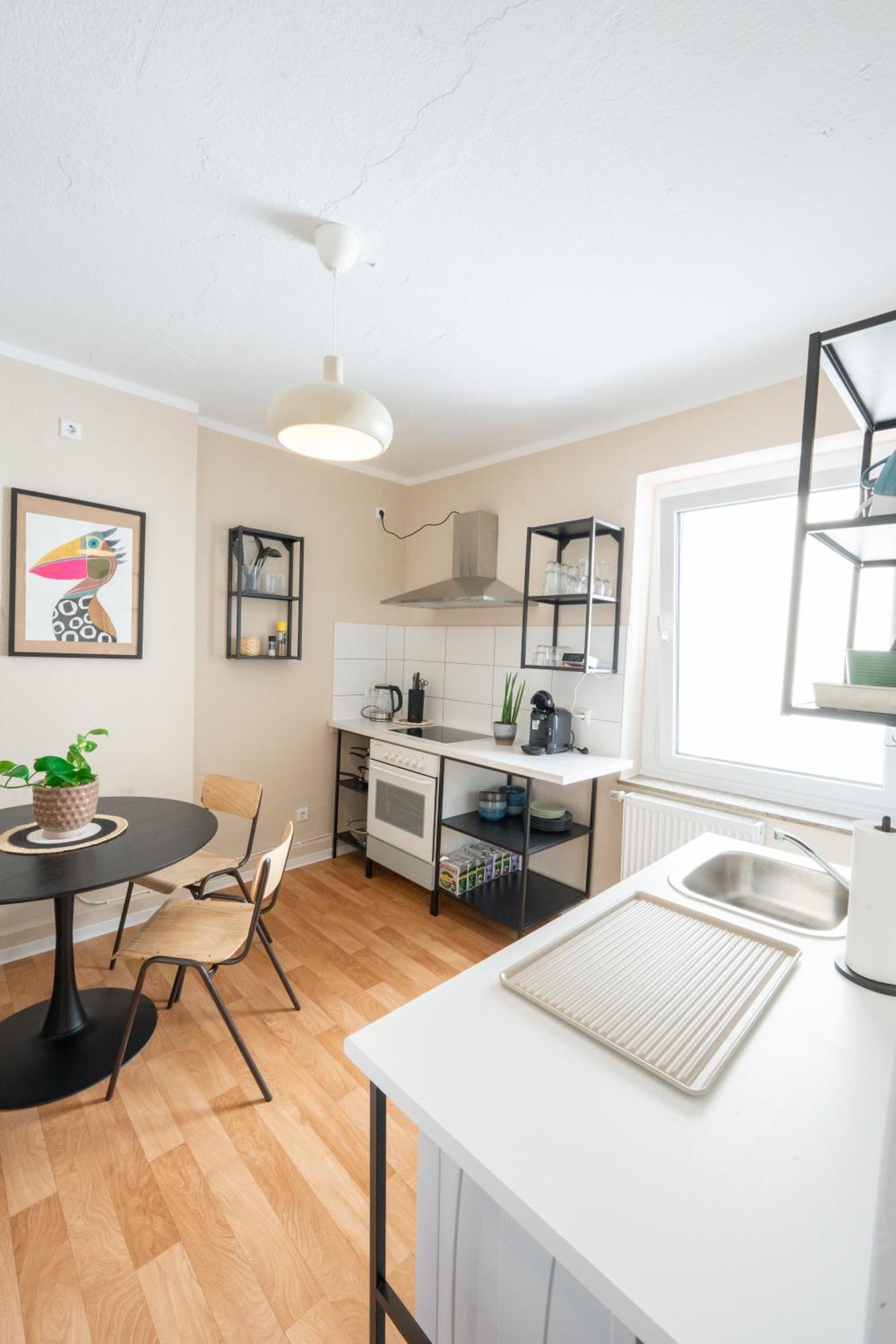 -super Zentrales Zimmer- Direkt An Der Lutter!